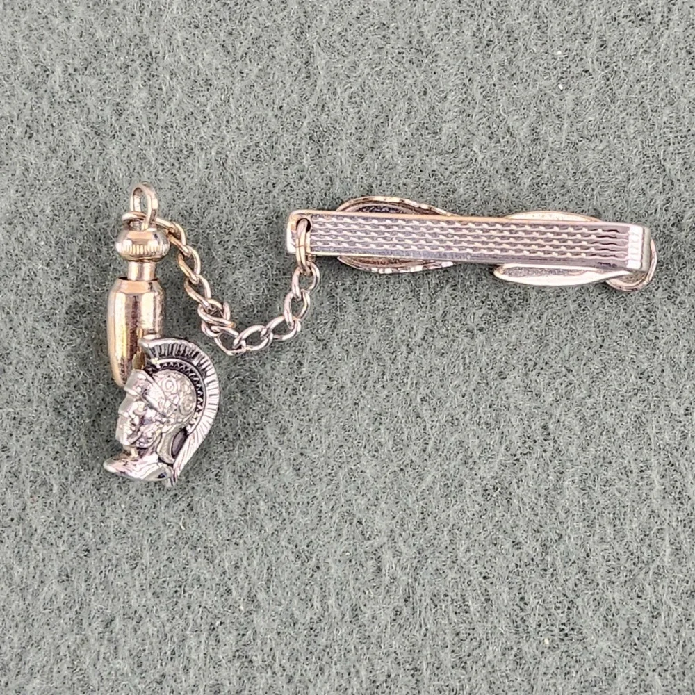 Spartan Roman Helmeted Warrior Vintage Tie Clip Pin‎ centurion gladiator soldier
